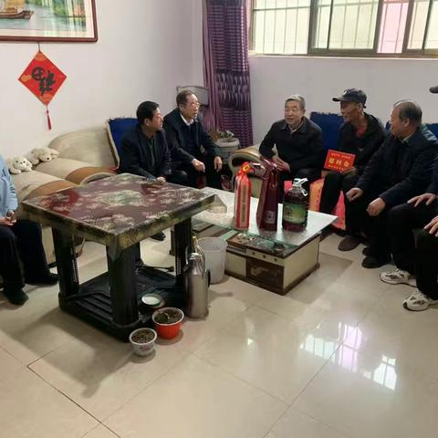 慈善暖人心 大爱传真情