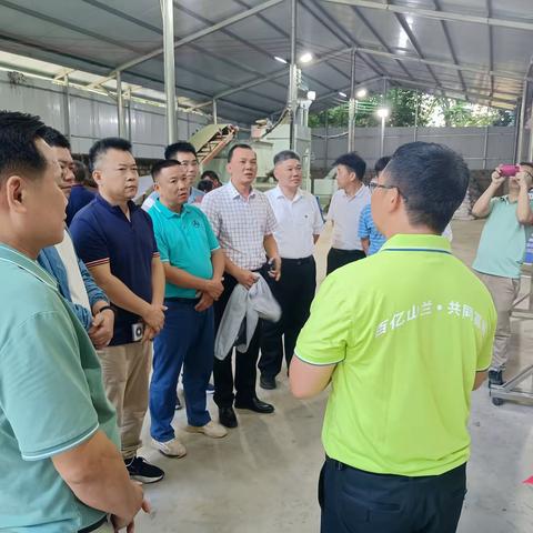 牙叉镇乡村振兴工作队赴金波乡交流学习