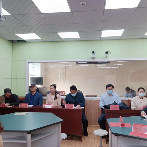 送课到校情绵长， 凝心聚力共成长——市中区小学数学“送课到校”课堂展示研讨活动