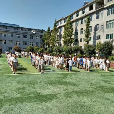 塘墀小学第28届推普周：童声诵雅言，文明满校园