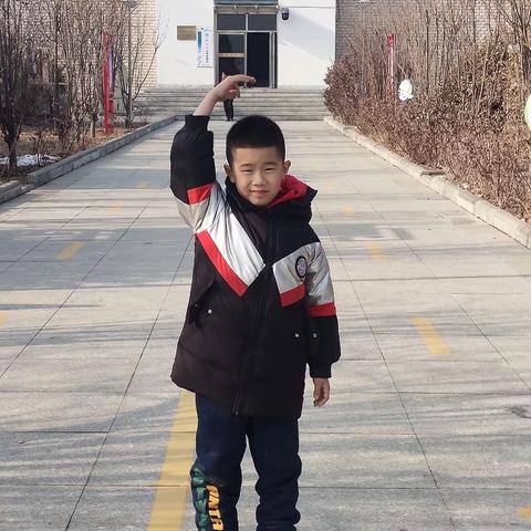 新城道小学二（1）班赵家铎同学遵化沙石峪研学活动