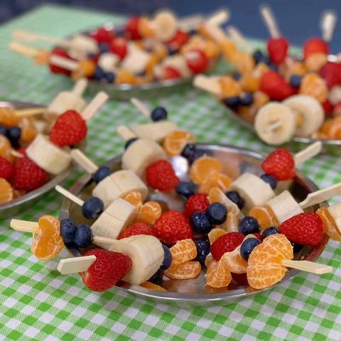 齐乐龙龙闹元宵 ——南津街幼儿园小班元宵节主题活动