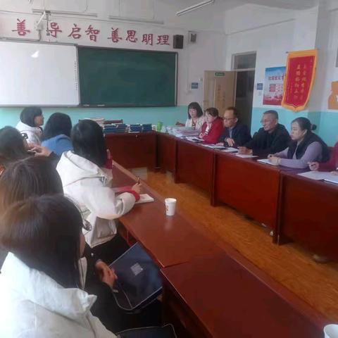 云冈区2024-2025学年度中小学教学常规管理—实验附小调研行