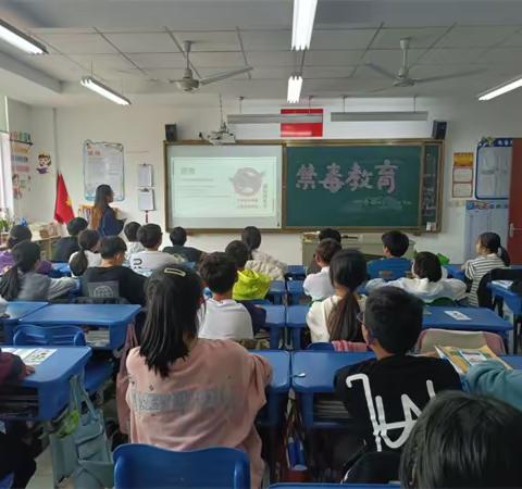 温岭泽国：健康成长不“毒”行 禁毒课堂进校园