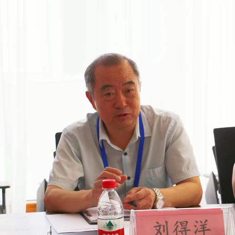 涉县人大常委会开展科技成果转化视察活动