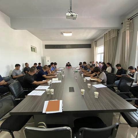 涉县人大常委会副主任江喜所带队开展联系代表活动