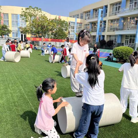 【碑幼大五司老师】“筒”趣无穷—玩转滚筒