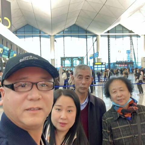 程晓旭、马爽日本之旅