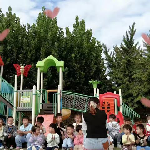感恩成长路 师爱暖童心——任丘市议论堡学区东大坞幼儿园教师节主题活动