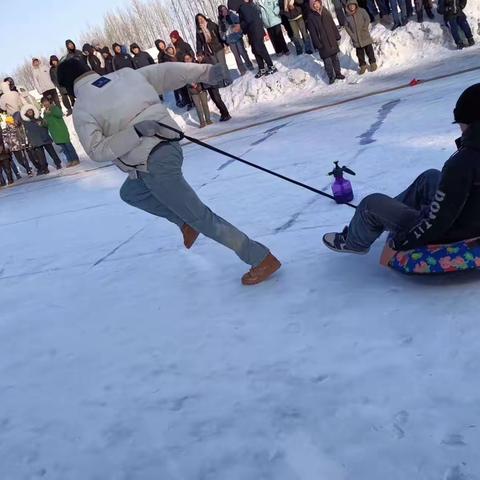 绽放冰雪激情 逐梦活力向阳————鸡东县向阳镇学校开展师生雪地趣味运动会