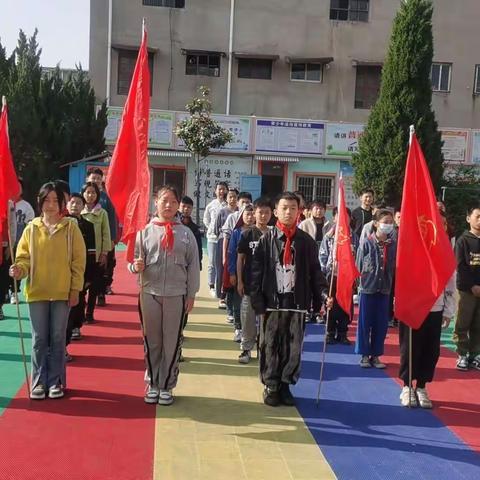 北晨小学党支部“一月一课一片一实践”活动纪实之带领学生街道实践讲文明爱卫生活动