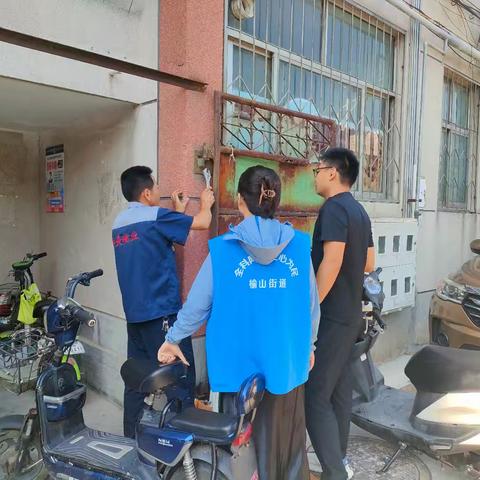 榆山街道文昌社区：“民呼我应”拆旧门 网格助力解民忧