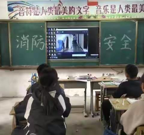 消防在心中，安全伴我行——岳庄小学消防系列活动