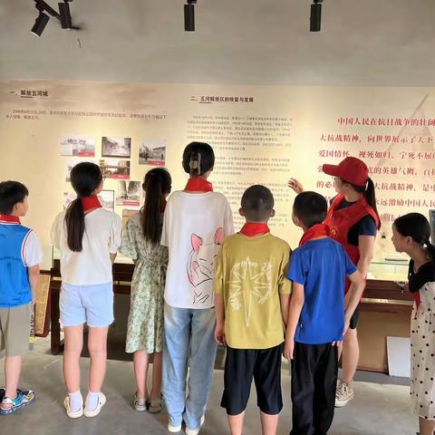 峥嵘岁月 不忘初心——申集镇家乐福希望小学开展八一建军节爱国主义双拥活动