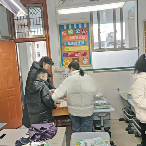 开学大扫除 迎接新学期——育才小学四1班迎新准备