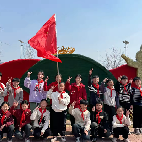 传承雷锋精神 弘扬时代价值