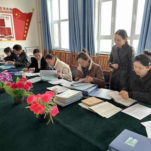 普通话里溢春风 规范字中蕴真情—— 切尔克齐乡中心小学迎接市级国家通用语言文字示范校评估验收