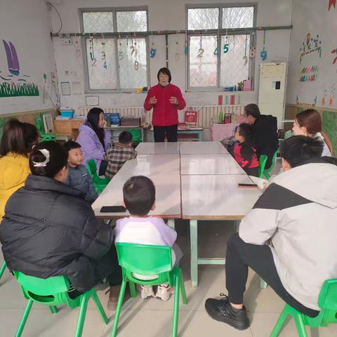 阳光南幼儿园 ——小班半日开放日活动