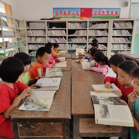 清风沐校园 书香润童心 —— 隆盛镇安平小学开展廉洁文化阅读活动