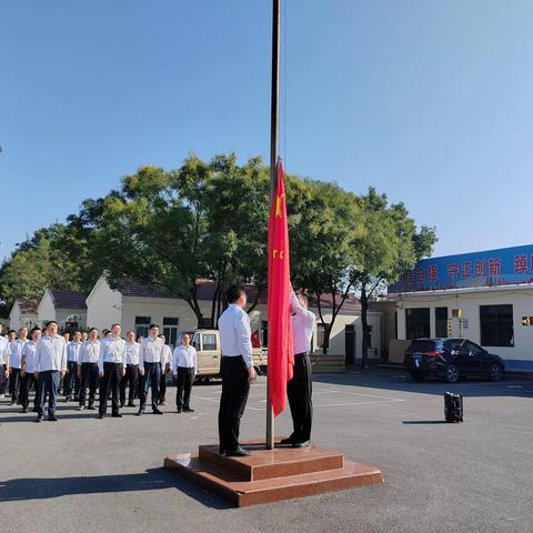 【礼颂盛世 共谱华章】邑城镇举行“迎国庆、升国旗”主题活动