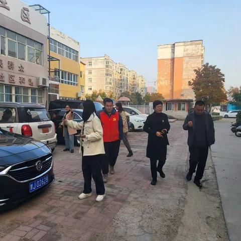 濮阳市妇联“双报到”走进胜利路街道物华社区