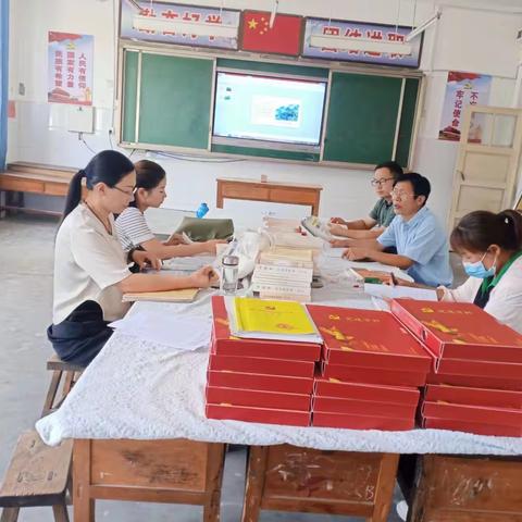 新课标领航  集体备课促成长——金屯镇启航小学、明德小学、后屯小学语文集体备课活动纪实