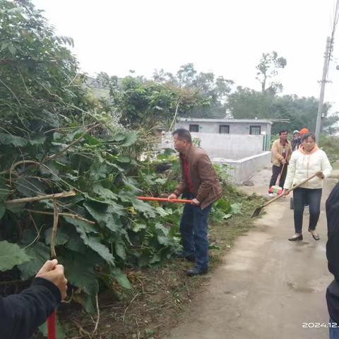 东溪村开展第一轮冬季爱国卫生运动