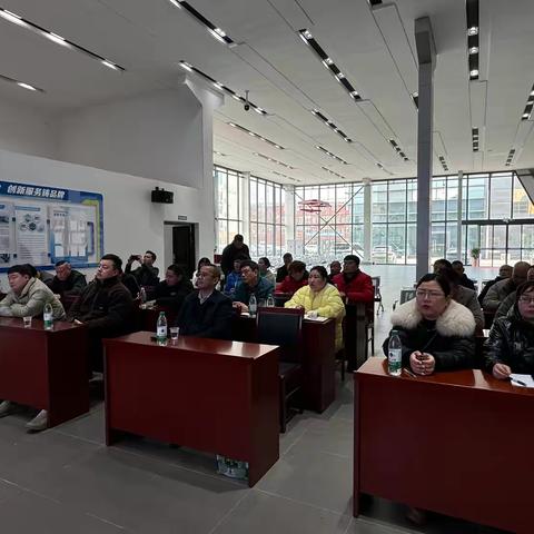 强化安全意识  筑牢生产防线-----荆州市钢结构协会组织开展安全生产专题培训