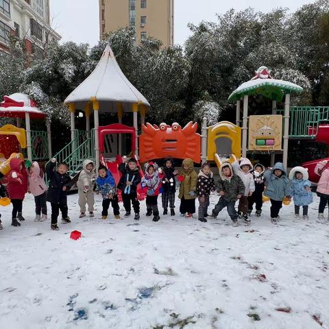 森阳幼儿园～2024年的第一场雪🌨️