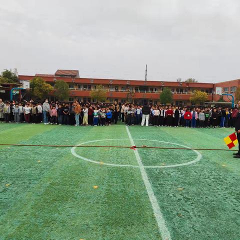 绳彩飞扬，童心聚力 ——通许县育英小学教育集团北阁路校区三年级拔河比赛纪实