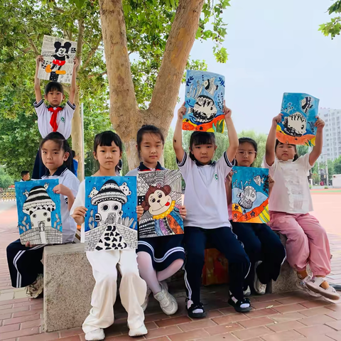 “艺语绘心”【公益美术课堂】第十九期--《黑白遇到色彩》