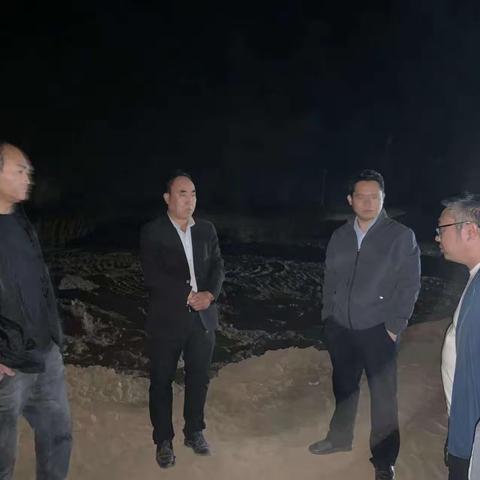 伾山街道加强耕地保护管理，严查夜间挖沙取土