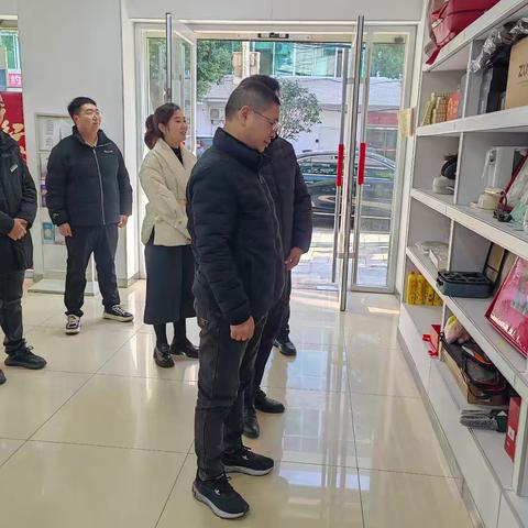 市公司领导赴新洲区分公司调研：党建引领聚合力 收官攻坚再发力
