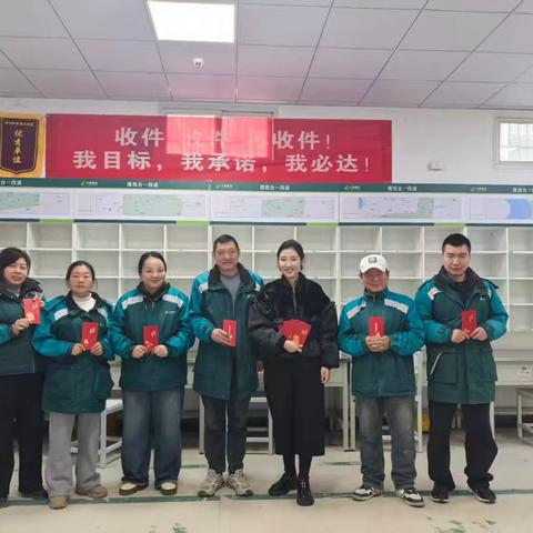 新春走访鼓干劲 暖意融融启新程