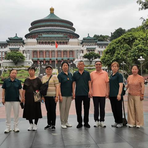 6月18日，伦嘉睡养重庆之旅第五天