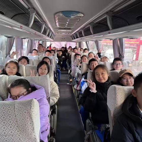 有梦不觉天涯远  扬帆起航正当时