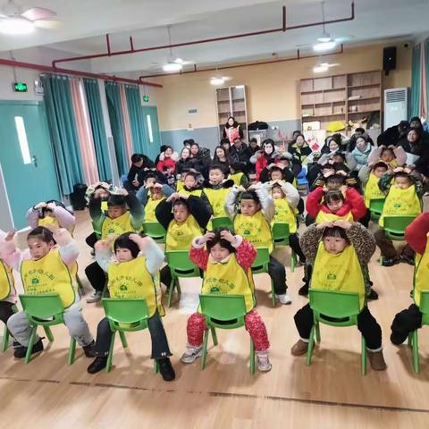 向阳花开幼儿园大班上学期期末教学展示会