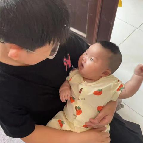常怀感恩之心，争做孝心少年 五8班感恩系列