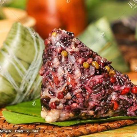 端午节吃粽子，您知道哪些人群不适合吃粽子吗？