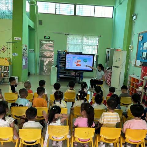三亚崖州区童艺林幼儿园     《三亚市创建国家食品安全示范城市》工作简报