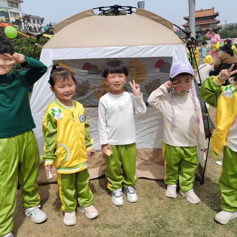 爱弥儿幼儿园蒙大班《鸢舞蓝天，放飞梦想》亲子运动会