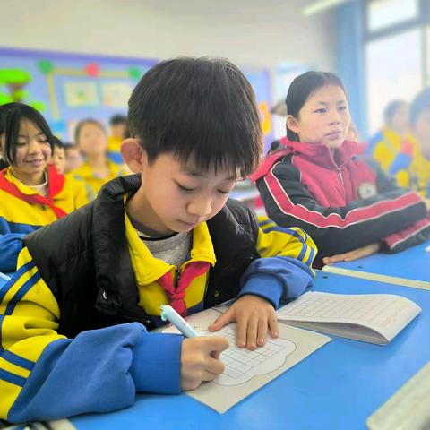 “品文字之美 享书写之乐”—南蒲街道樊屯小学师生日课展示（八十四）