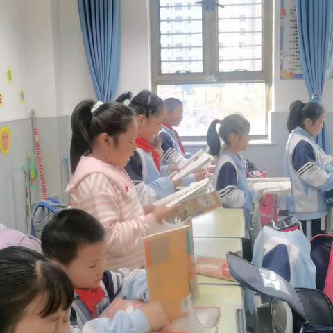 充分挖掘学生潜力，培养自主管理能力____小学课前预习读书活动