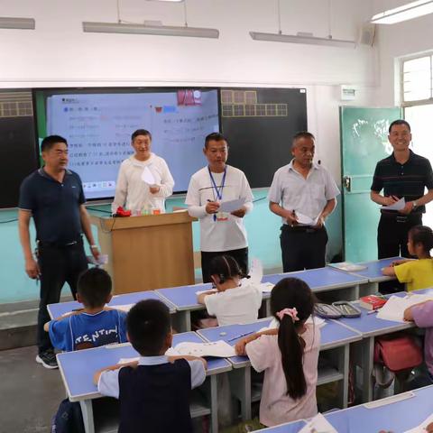 学校是我家 环境靠大家  ——杜集区实验小学卫生评比活动