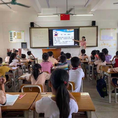 交通安全无小事，安全常识伴我行———江州区驮卢镇左江小学交通安全主题教育