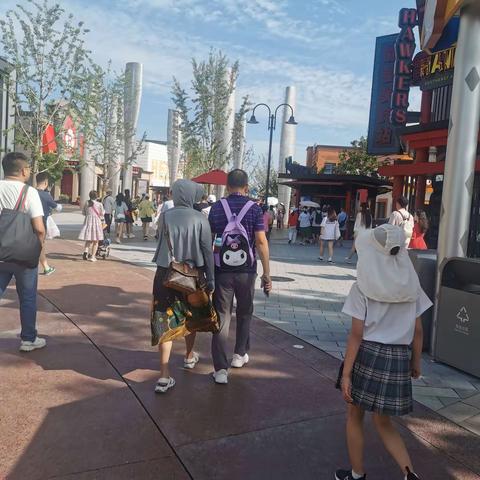 2023.8.5全球影视城打卡