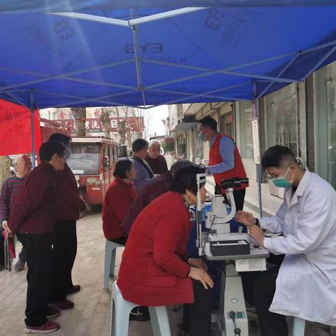 关爱眼健康，便民暖民心—柏梁镇惠苑社区开展眼科义诊活动