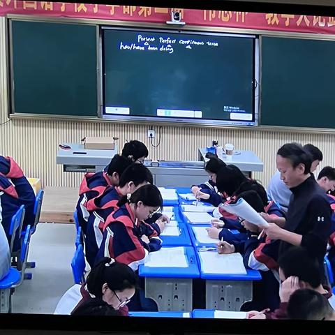 重庆市名师邹凌云工作室涪陵工作站简报：英语语法教学线下研讨会