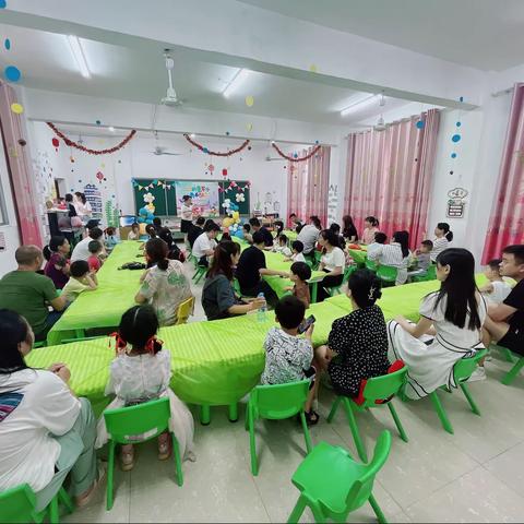 八一乡中心幼儿园“果然新动，水果拼盘”亲子活动