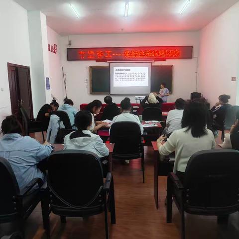 《非遗手工公开课：核心素养下的特色课程新探索》